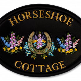 Horseshoe & Flowers house sign