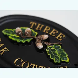 Acorns Close Up - F2a-close