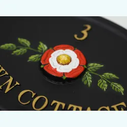 Tudor Rose Close Up - F133a-1